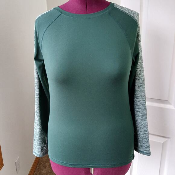 All in Motion Athletic Top YL (12/14) long sleeves thumb holes heathered Emerald - Picture 5 of 10